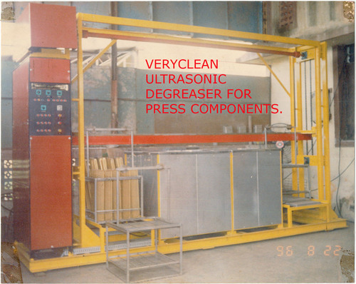 > </div>
<div class=